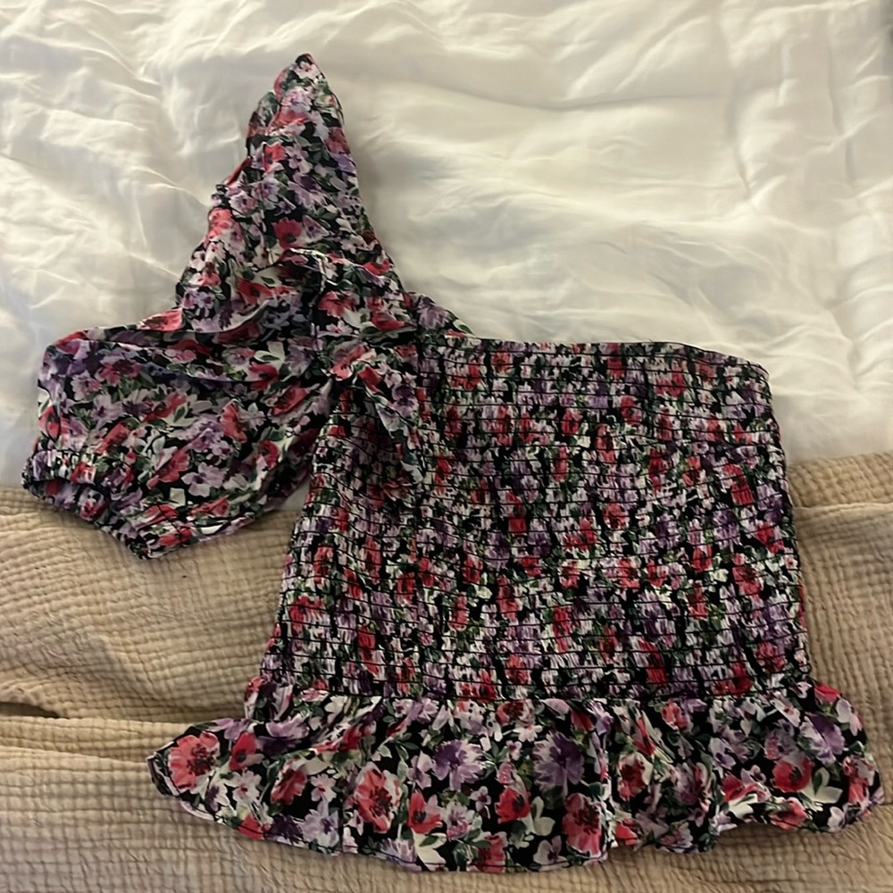 Floral One Shoulder Top